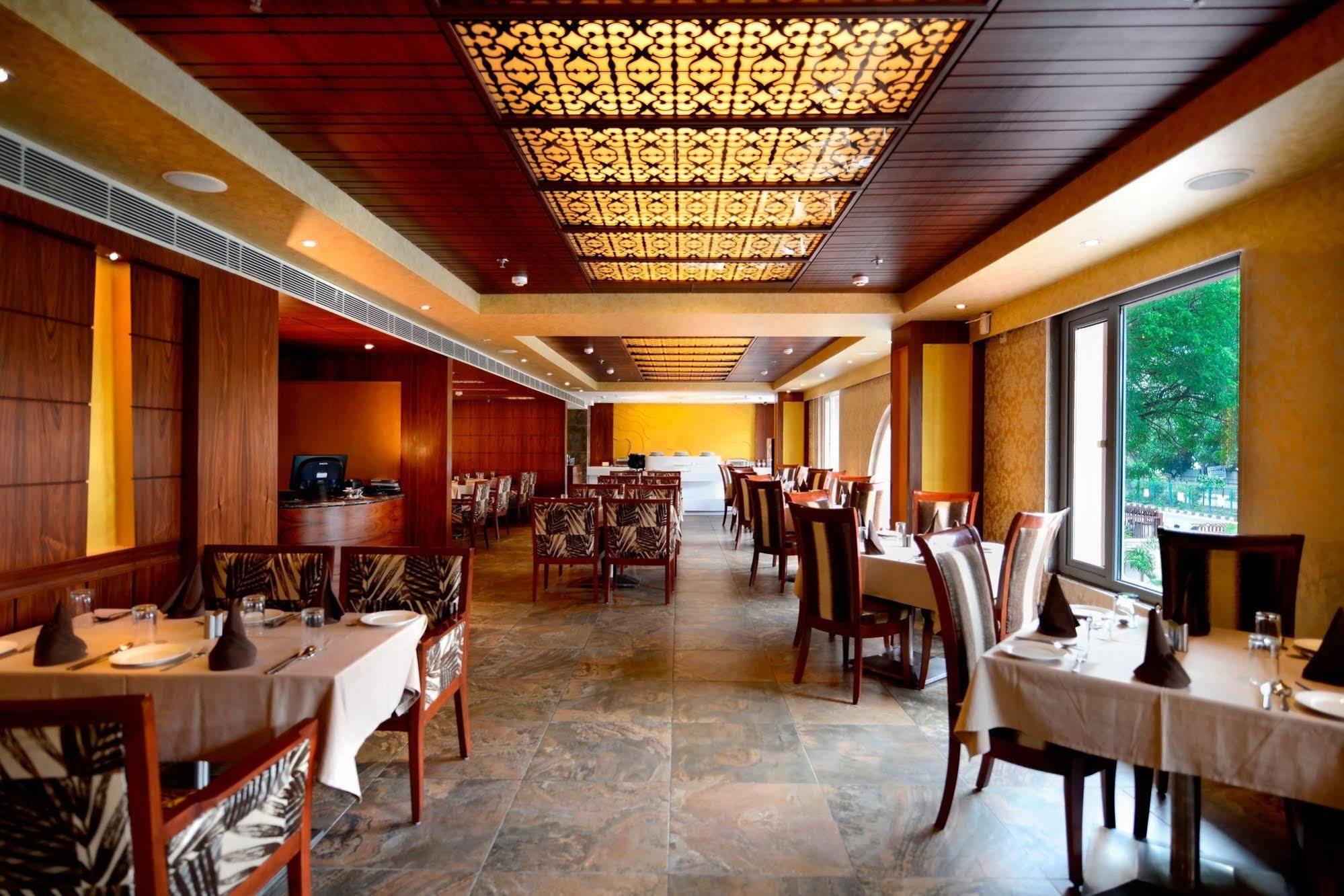 Hotel Regent Grand Νέο Δελχί Εξωτερικό φωτογραφία